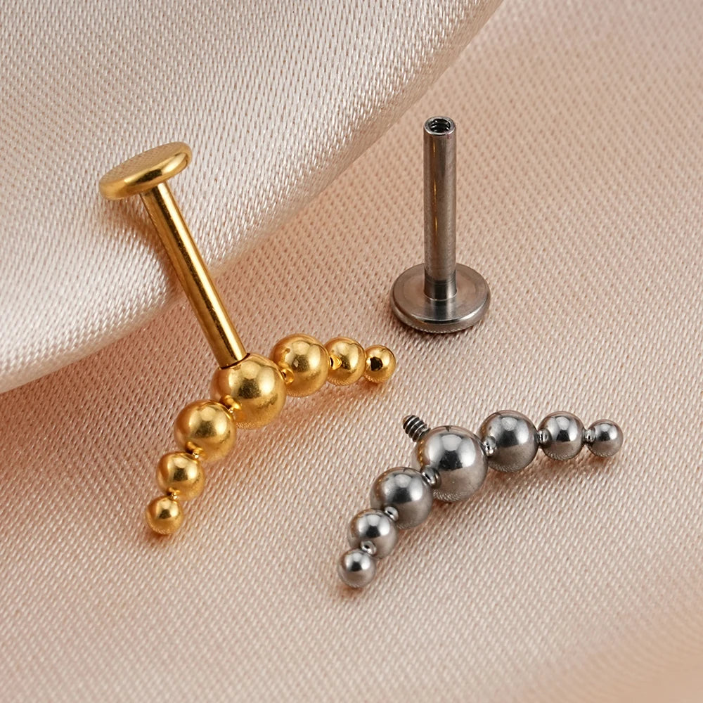 Piercing hélix vertical avec sept perles, boucle d'oreille à tige en titane délicate et élégante 16G