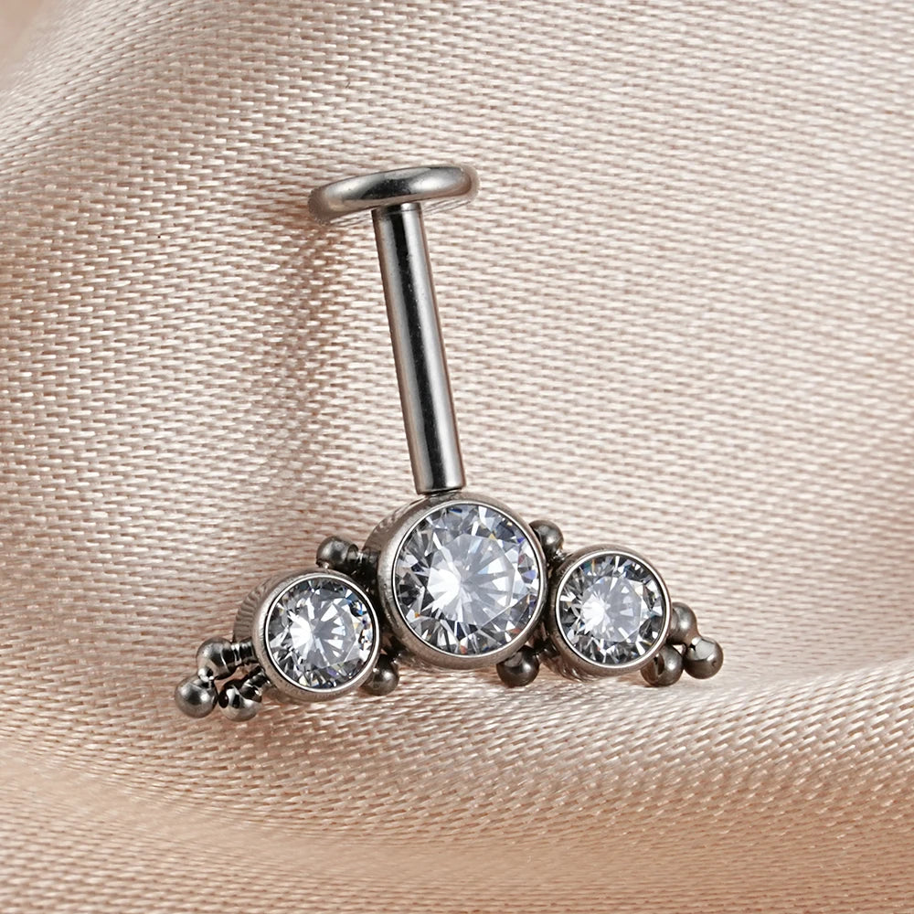 Piercing hélix vertical avec perles et pierres cz transparentes en boucle d'oreille à tige en titane argenté 16G