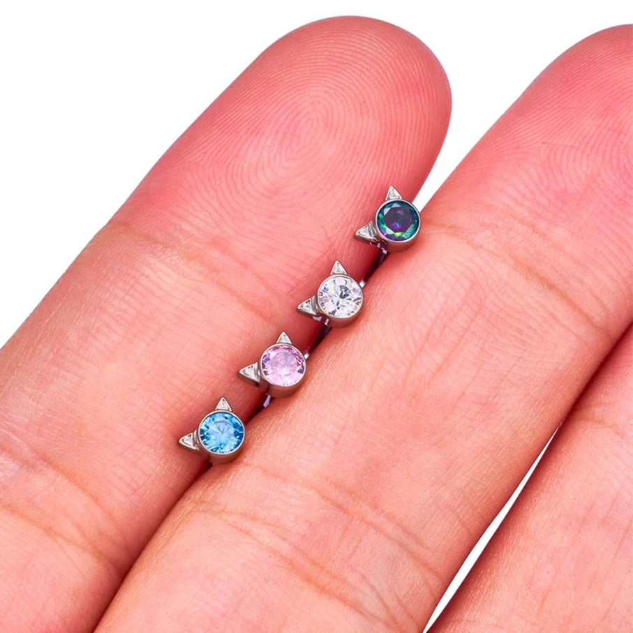 Piercing en oreja de gato con circonita cúbica transparente rosa o azul, titanio 16G