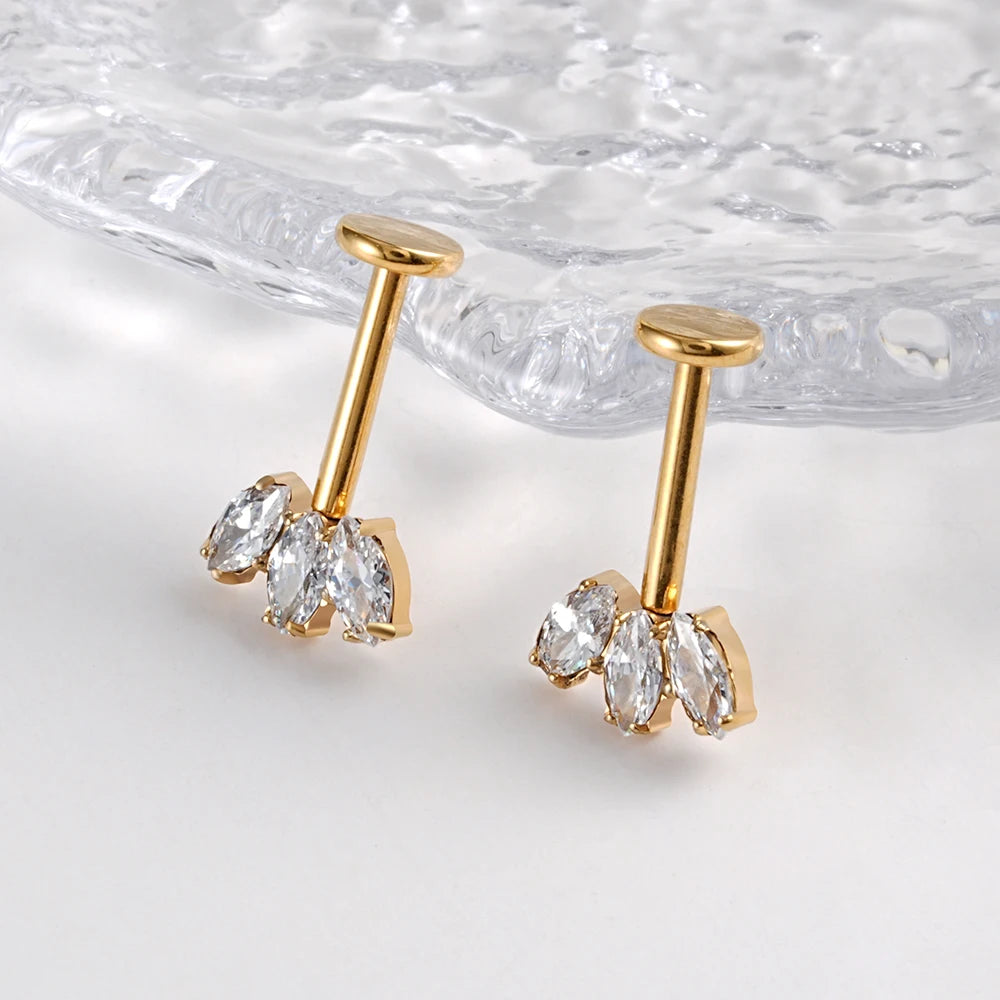 Vertical helix stud with three clear cz stones in gold and silver titanium stud earring 16G