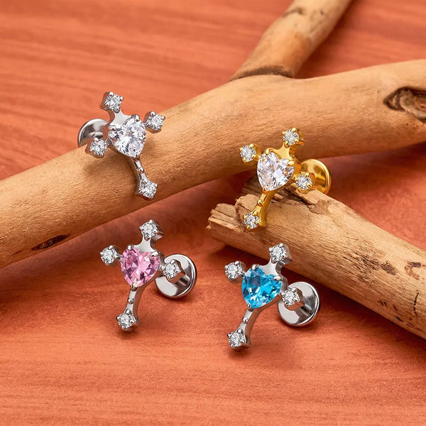 アクセサリー enasoluna Cupid pierced Cross stud earring with a heart-shaped cz stone gothic and punk