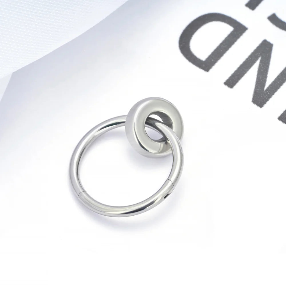 Dangle septum ring with a small circle 16G titanium septum clicker