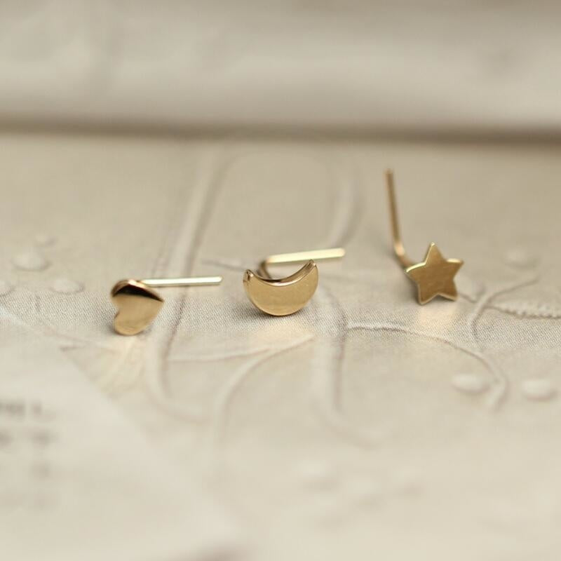 14K gold heart nose stud L shaped Rosery Poetry