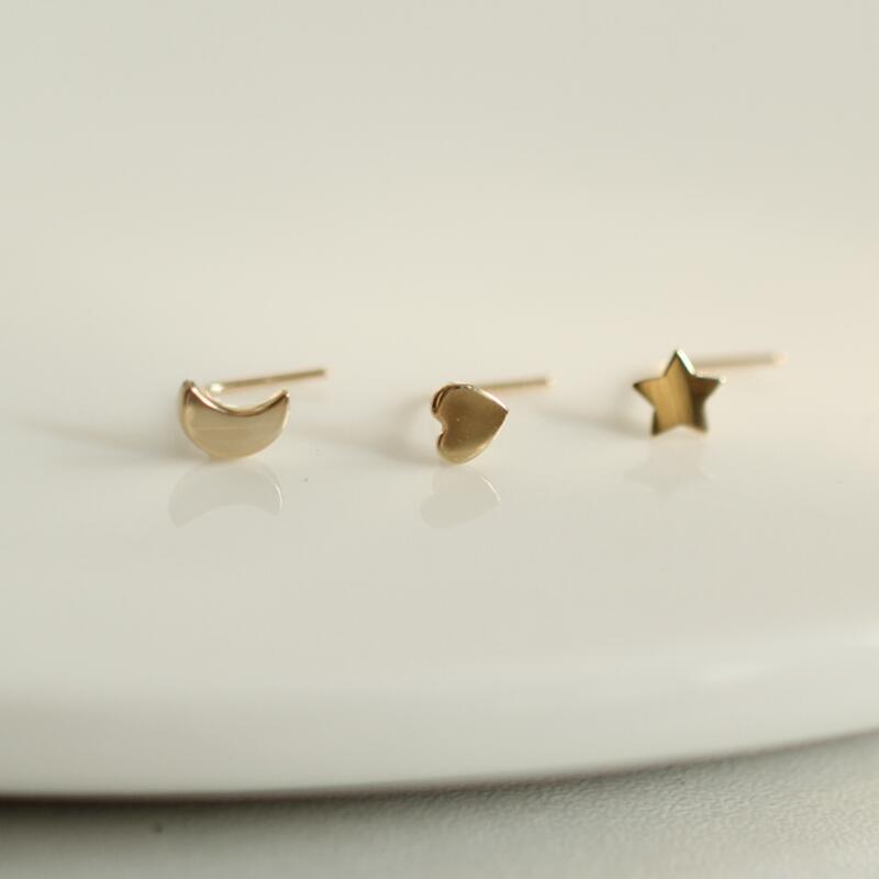 14K gold star nose stud L shaped Rosery Poetry